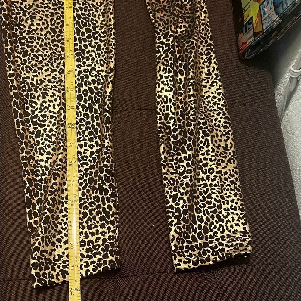 #1228=Leopard Print Leggings - Picture 5 of 6